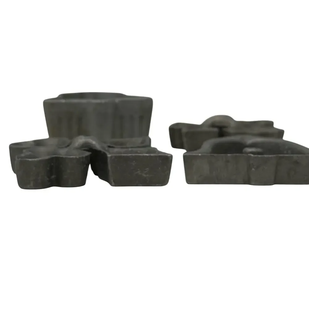 Vintage 70s Cast Iron Rosette Molds Kalikus Hirco Set of 4 Made in USA